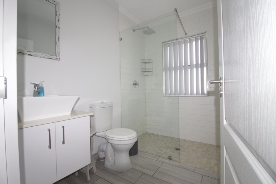 3 Bedroom Property for Sale in Marina Martinique Eastern Cape